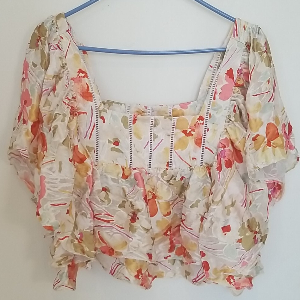 Elizabeth and James flower blouse